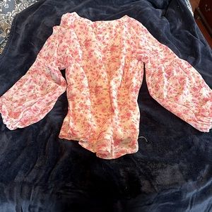 Long sleeve floral blouse